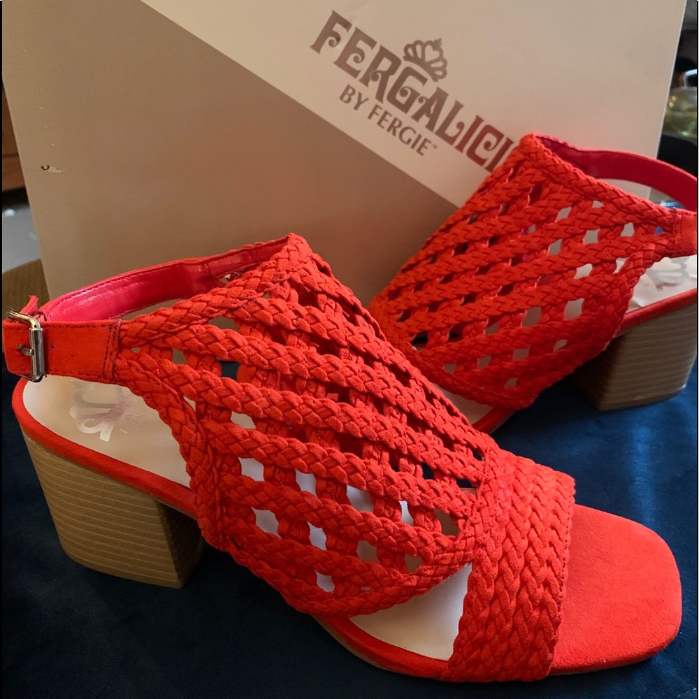 Red Knit Heel